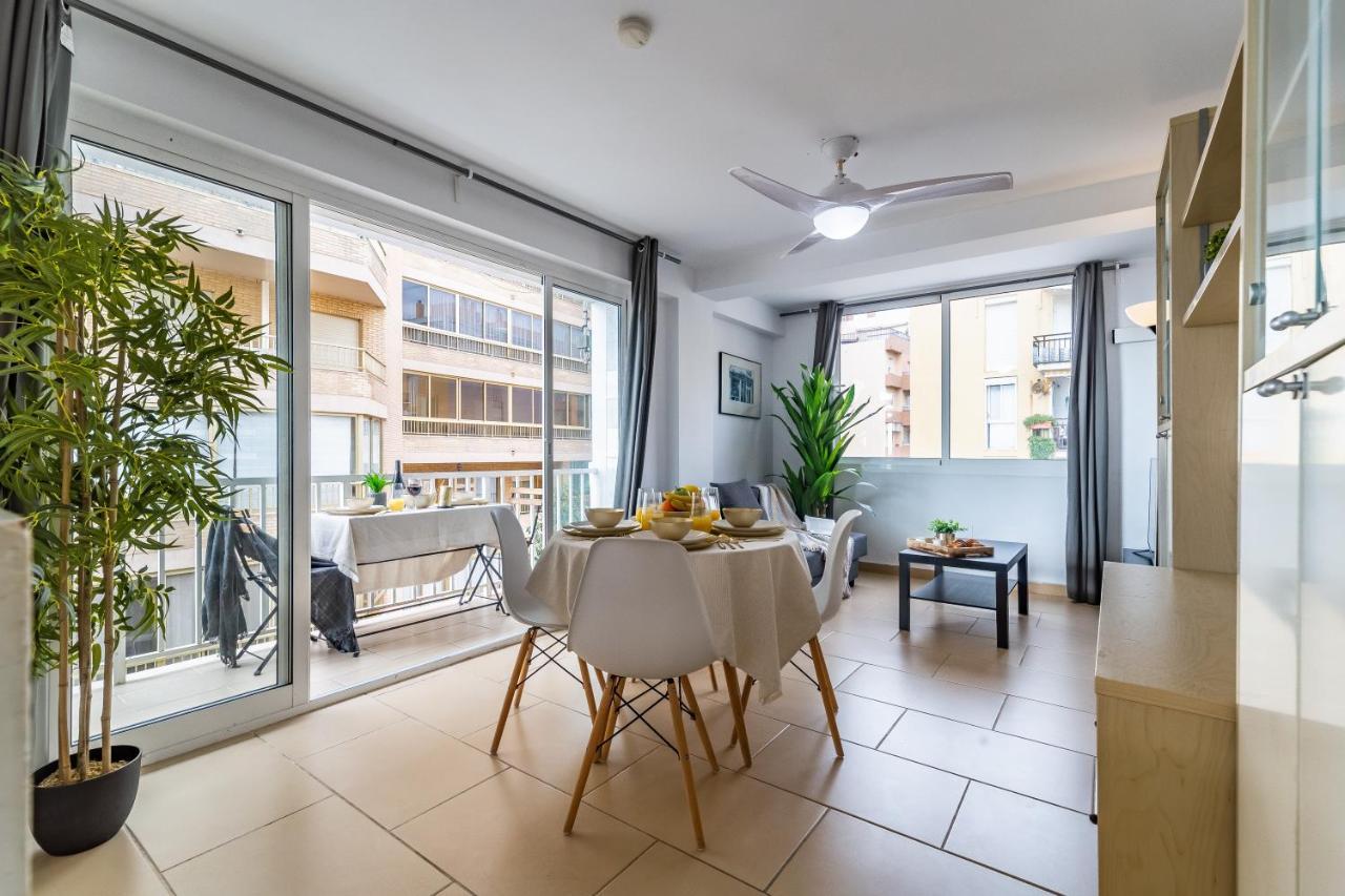Fuengirola Paseo Maritimo Deluxe Apartment By The Beach Exterior foto